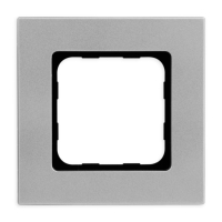 Abdeckrahmen in silber von Somfy.